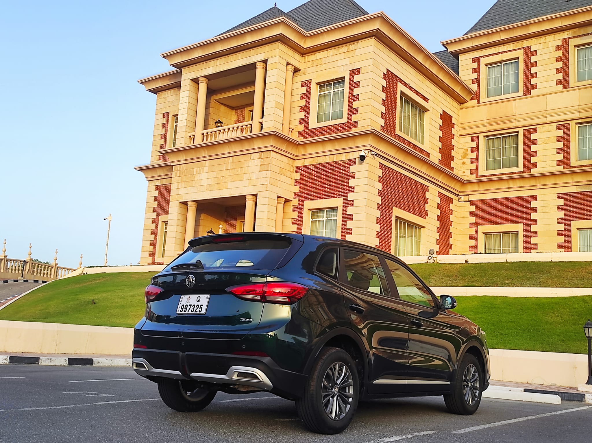 Brand New MG ZS 2026 – New Shape in Elegant Dark Green